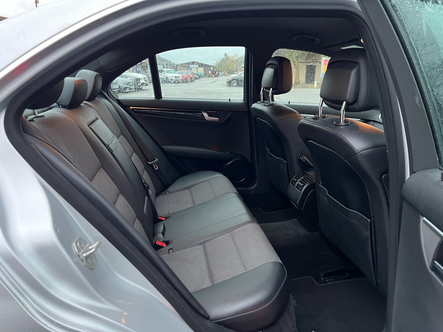 Used Mercedes-Benz C Class 2013 for sale - 77274570: Photo 24