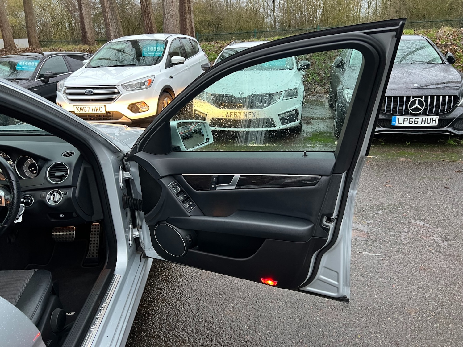 Used Mercedes-Benz C Class 2013 for sale - 77274570: Photo 30