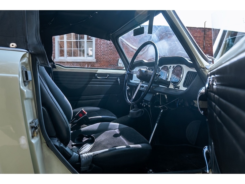 Used Triumph TR4 1963 for sale - 78010859: Photo 16