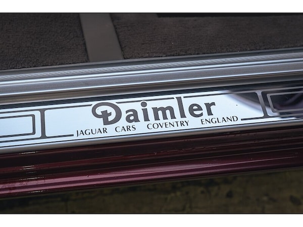 Used Daimler Super Eight for sale - 73784391: Photo 18