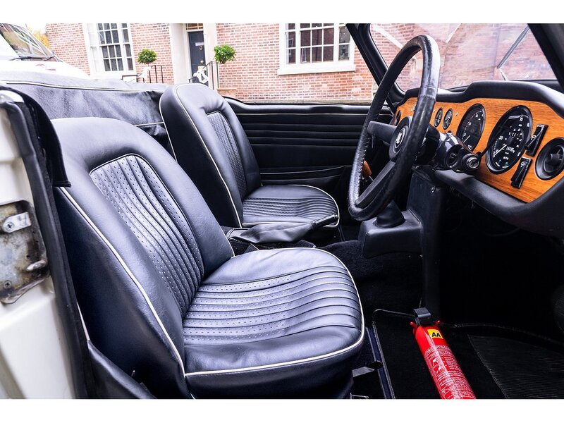 Used Triumph TR5 1968 for sale - 76439461: Photo 16