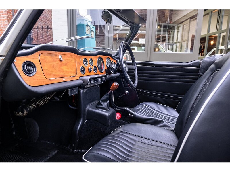 Used Triumph TR5 1968 for sale - 76439461: Photo 17