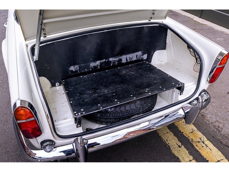 Used Triumph TR5 1968 for sale - 76439461: Photo 23