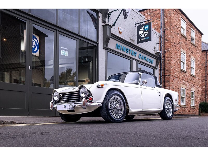 Used Triumph TR5 1968 for sale - 76439461: Photo 9