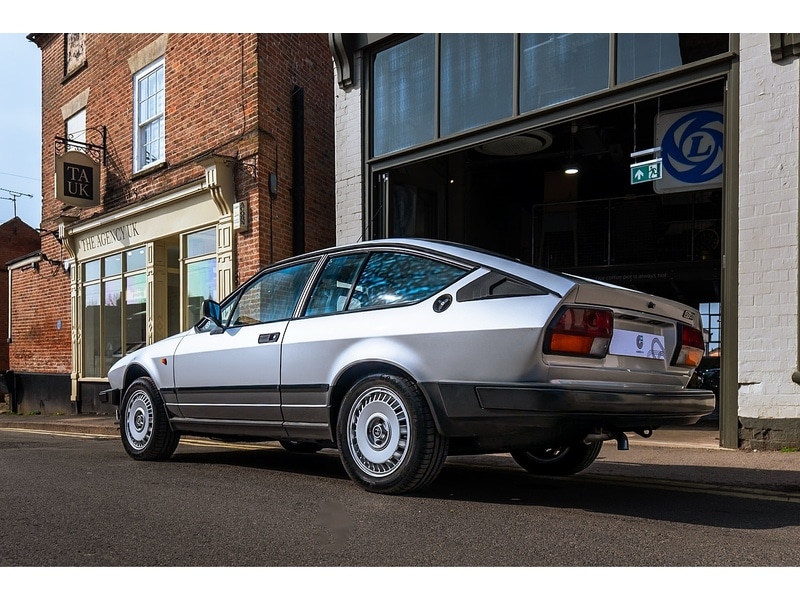Used Alfa Romeo GTV 1983 for sale - 78077234: Photo 5