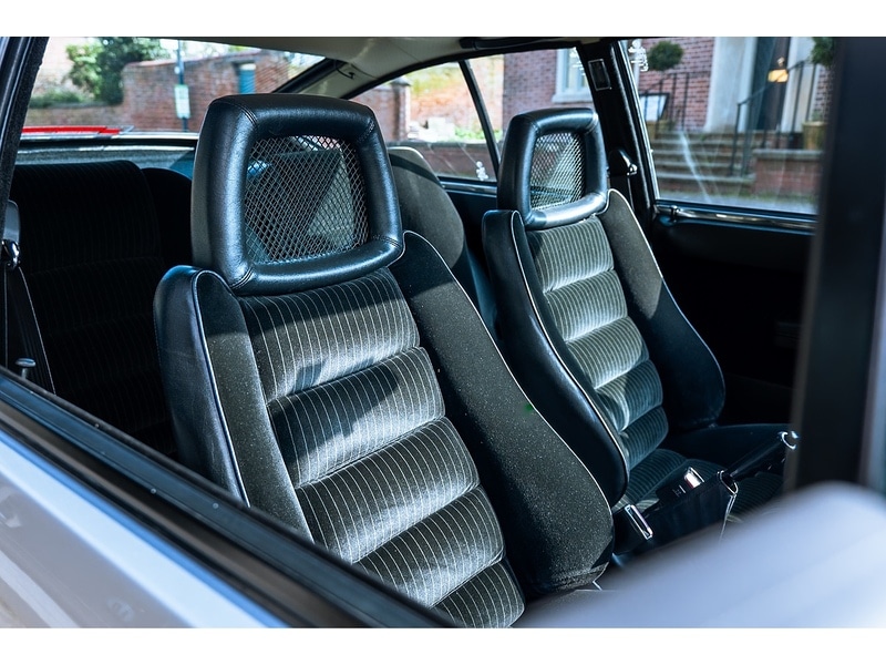 Used Alfa Romeo GTV 1983 for sale - 78077234: Photo 8