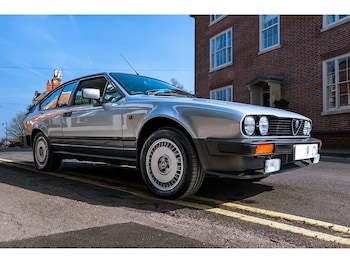 Used Alfa Romeo GTV 1983 for sale - 78715894: Photo