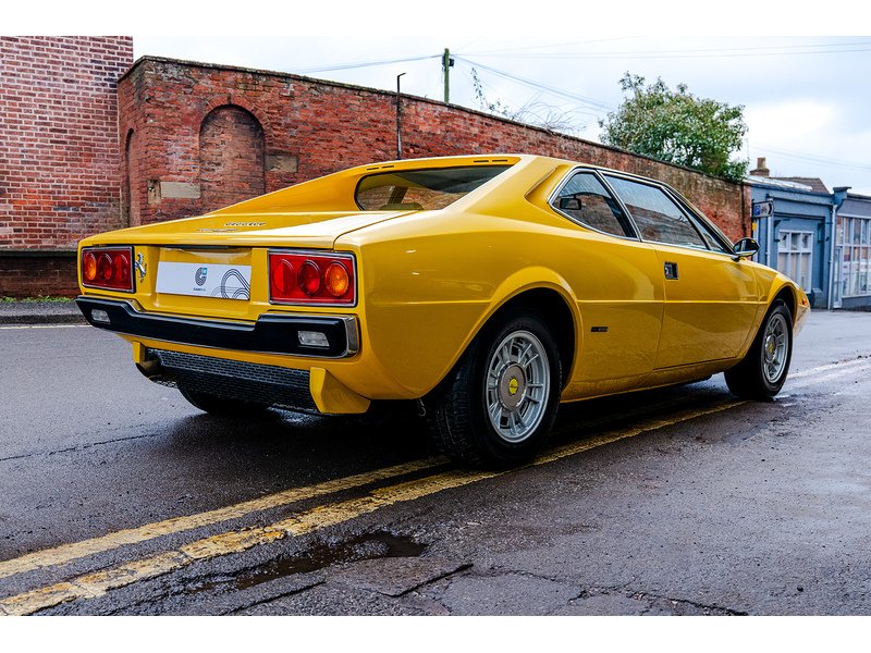 Used Ferrari 208 2017 for sale - 77517474: Photo 2