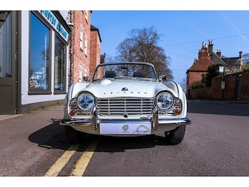 Used Triumph TR4 2023 for sale - 78715911: Photo