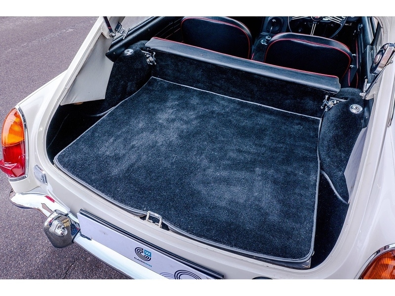 Used MG MGB GT 1967 for sale - 78065082: Photo 12