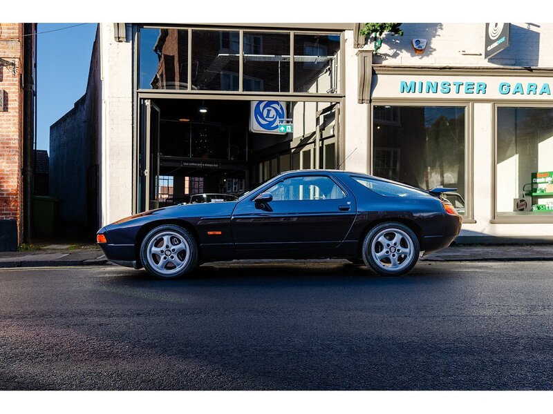 Used Porsche 928 for sale - 77140343: Photo 5