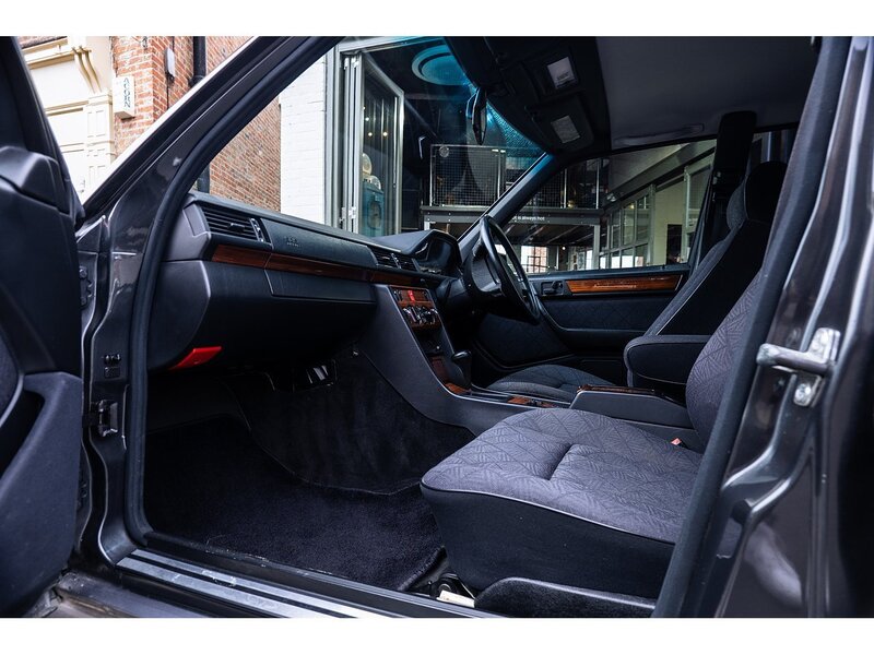 Used Mercedes-Benz E Class 2016 for sale - 76320065: Photo 18