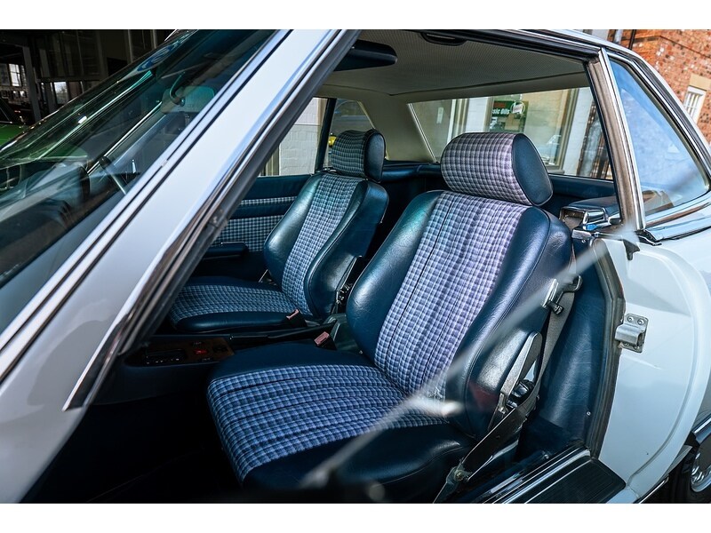 Used Mercedes-Benz 300 for sale - 78010861: Photo 15