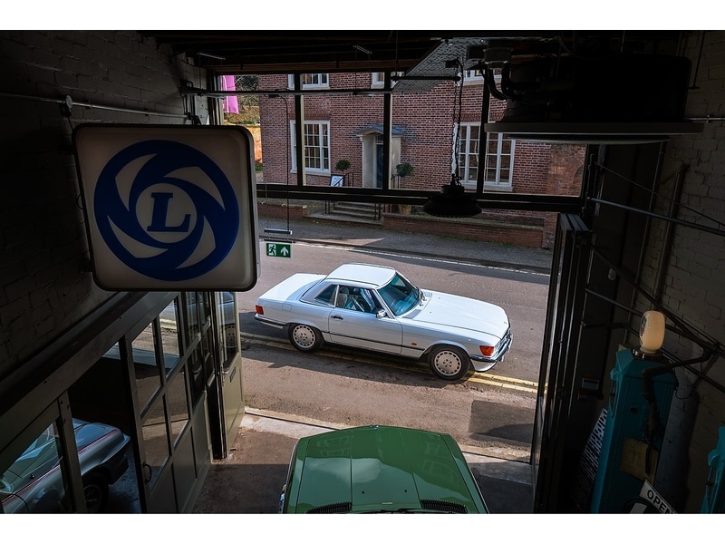 Used Mercedes-Benz 300 for sale - 78010861: Photo 16