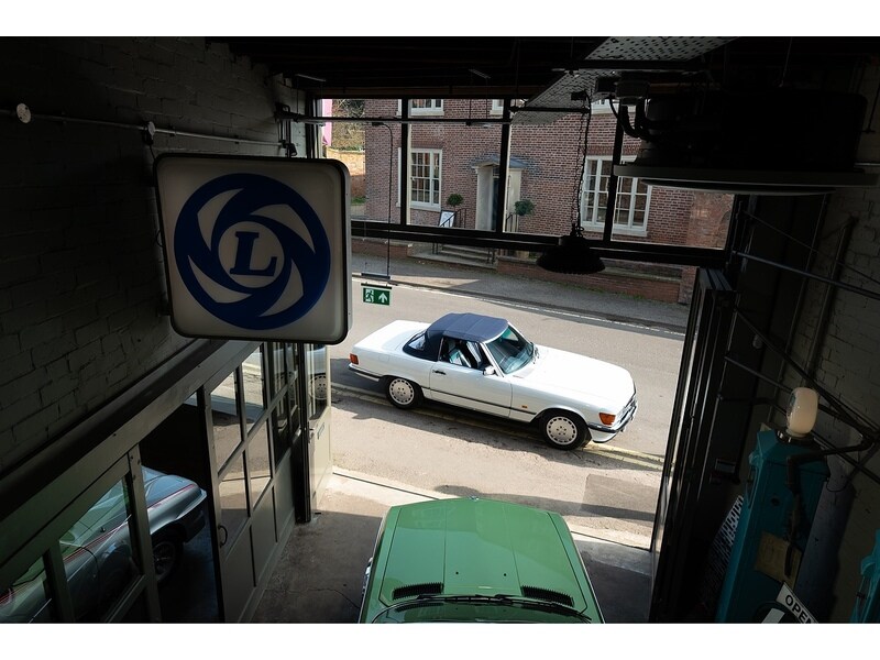 Used Mercedes-Benz 300 for sale - 78010861: Photo 26