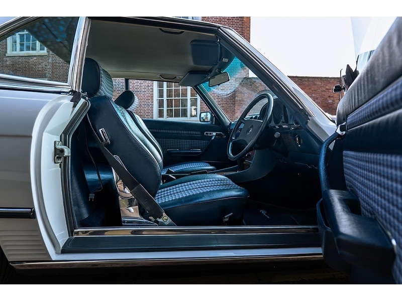 Used Mercedes-Benz 300 for sale - 78010861: Photo 8