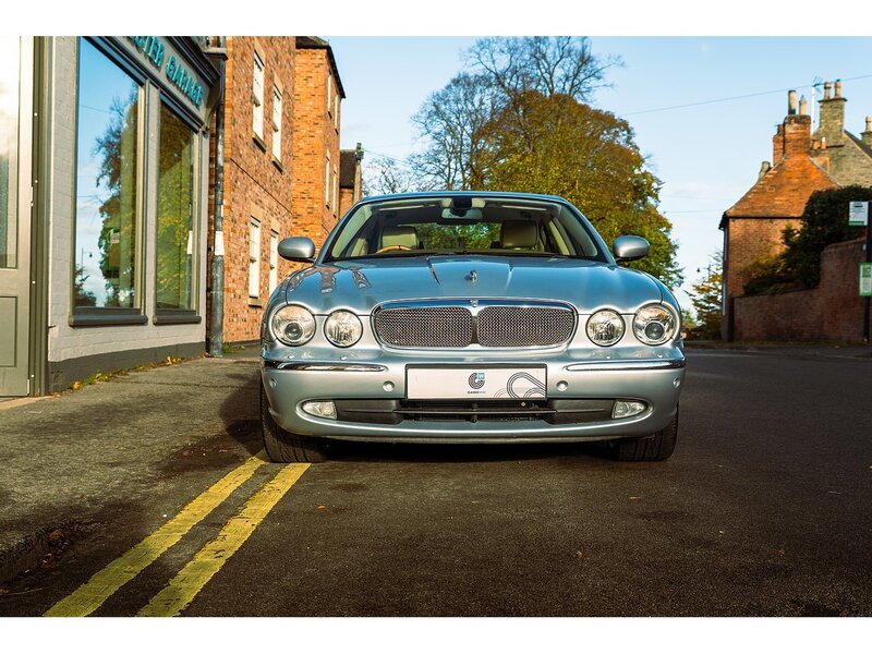 Used Jaguar XJ 2025 for sale - 76292175: Photo 13