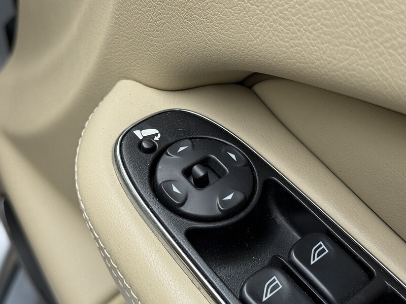 Used Jaguar XJ 2025 for sale - 76292175: Photo 38