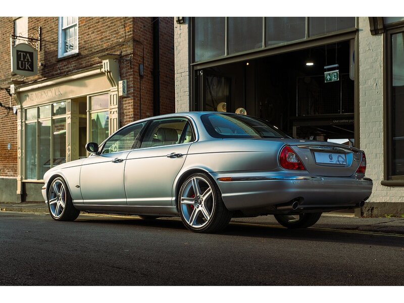 Used Jaguar XJ 2025 for sale - 76292175: Photo 7