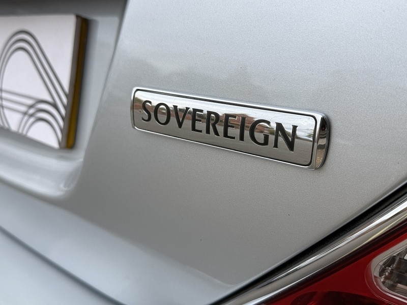 Used Jaguar XJ 2025 for sale - 76292175: Photo 9