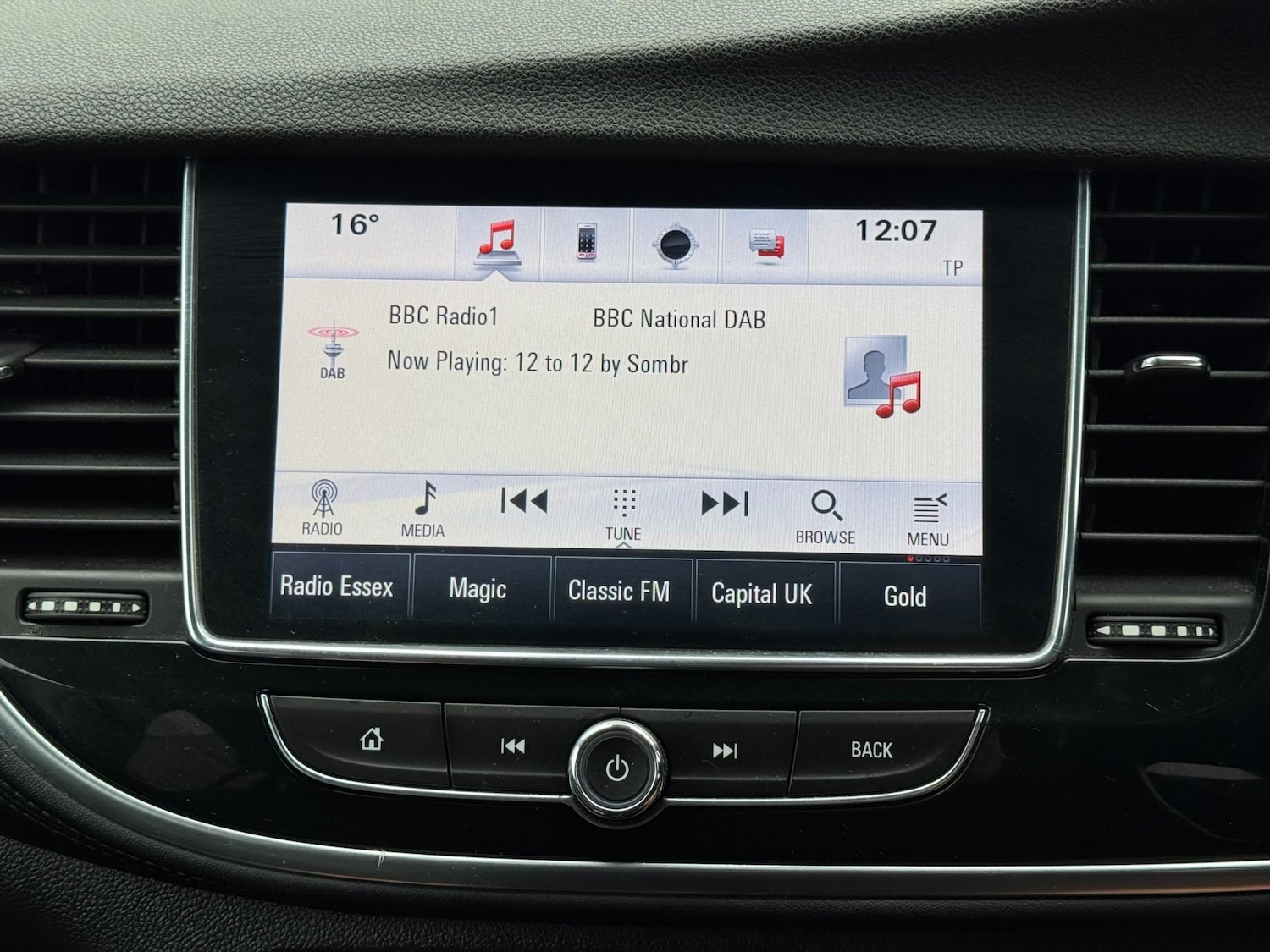 Used Vauxhall Mokka X 2018 for sale - 76162434: Photo 25