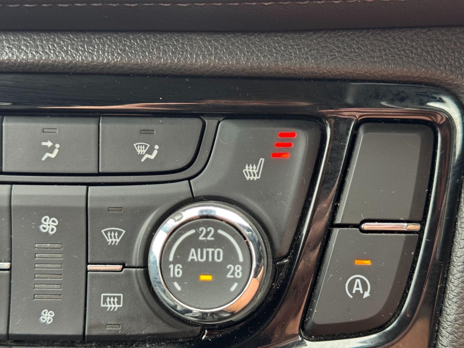 Used Vauxhall Mokka X 2018 for sale - 76162434: Photo 41