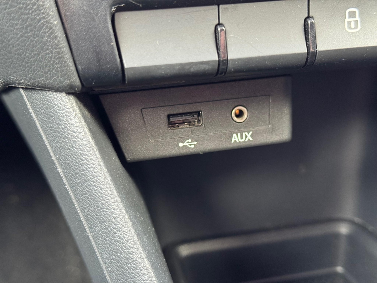 Used Skoda Rapid Spaceback 2016 for sale - 77354976: Photo 43