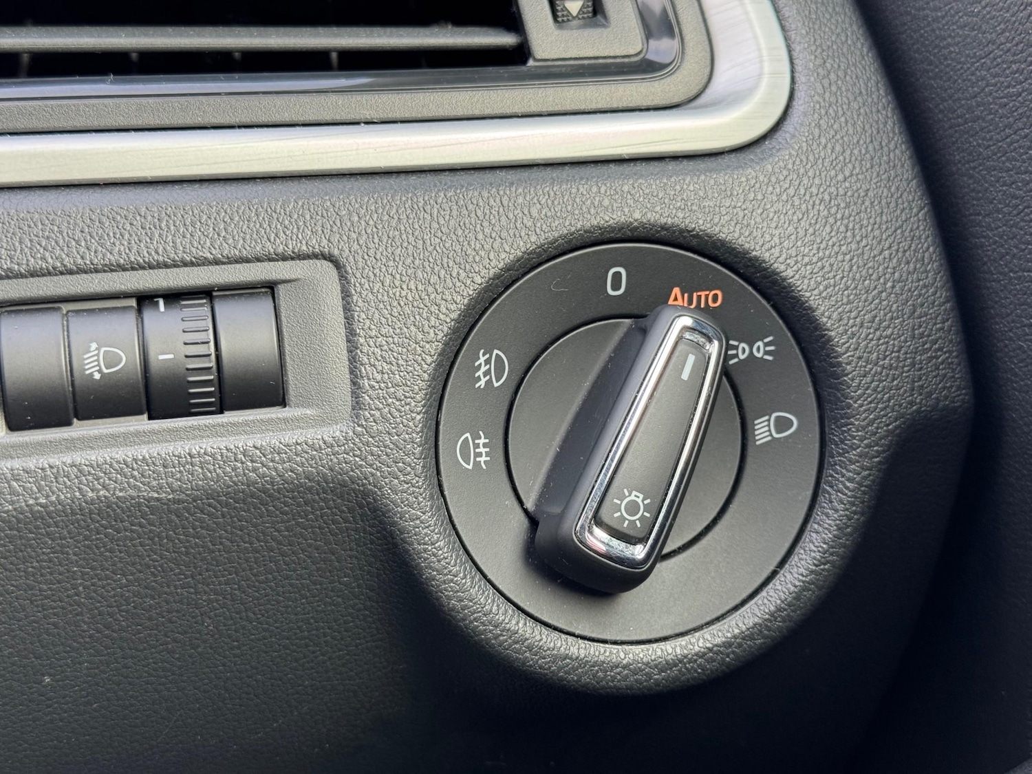 Used Skoda Rapid Spaceback 2016 for sale - 77354976: Photo 49