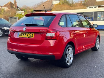 Used Skoda Rapid Spaceback 2016 for sale - 77354976: Photo
