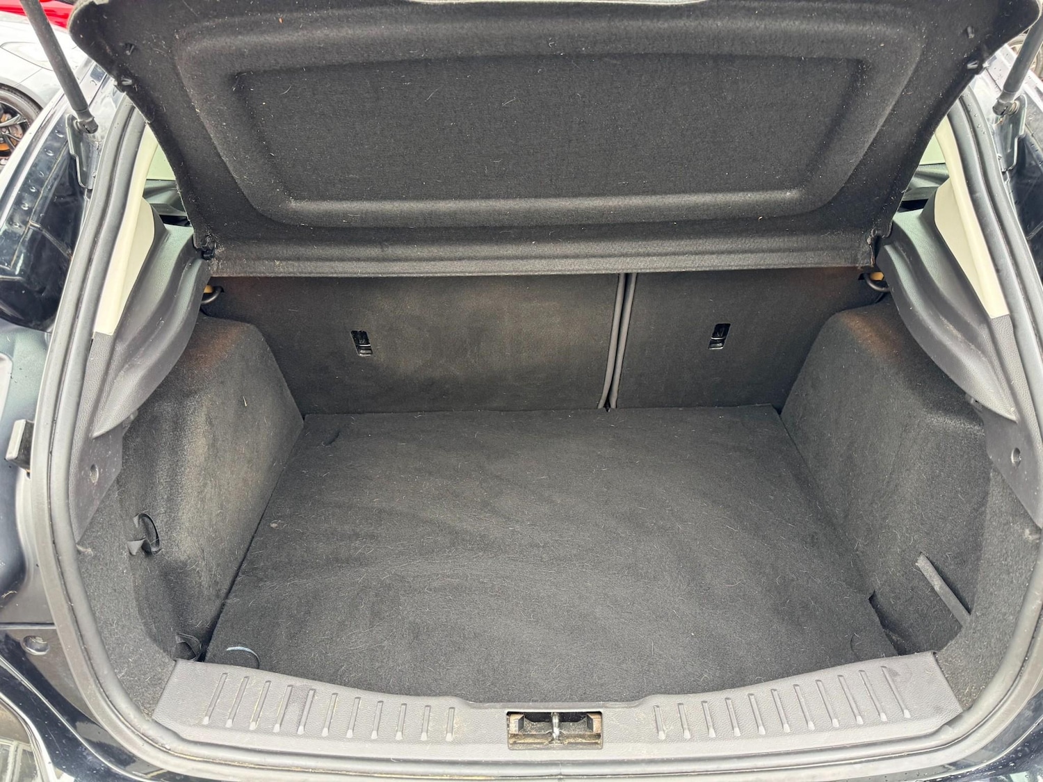 Used Ford Focus 2012 for sale - 76480570: Photo 20