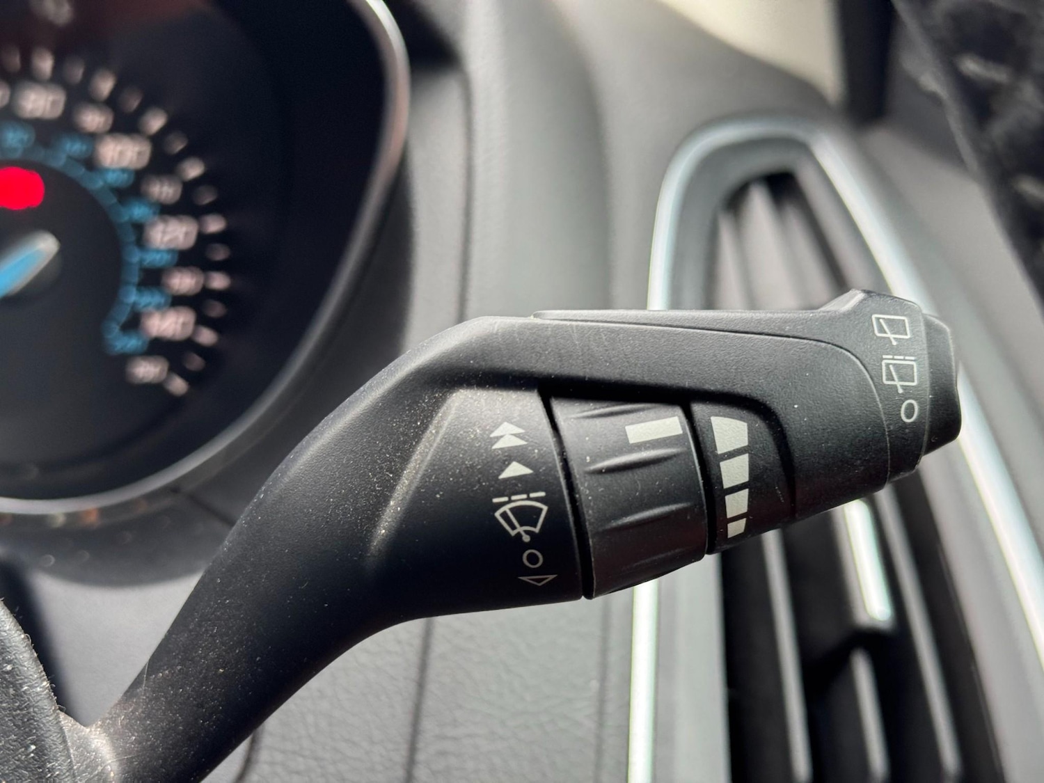 Used Ford Focus 2012 for sale - 76480570: Photo 48