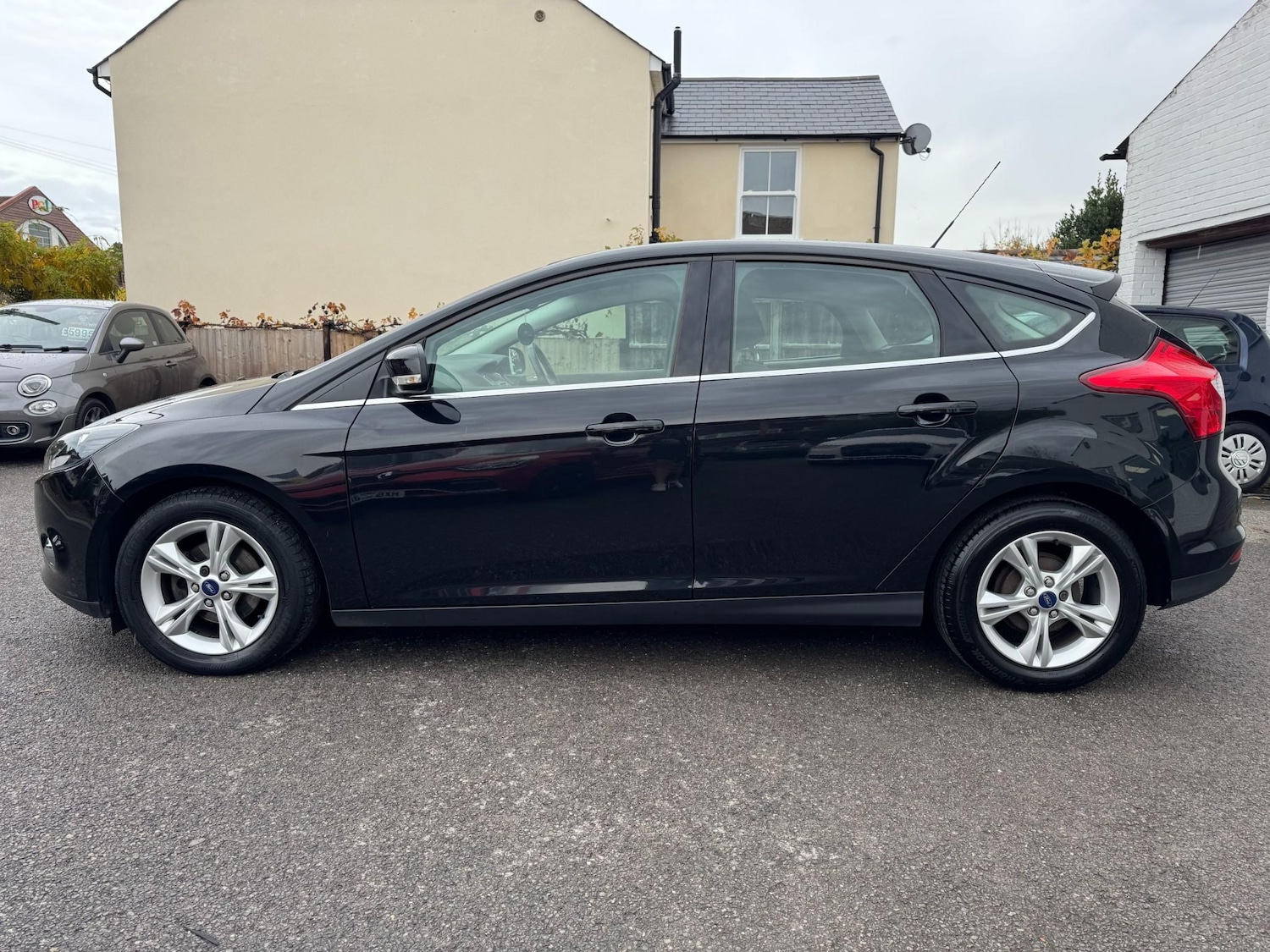 Used Ford Focus 2012 for sale - 76480570: Photo 7
