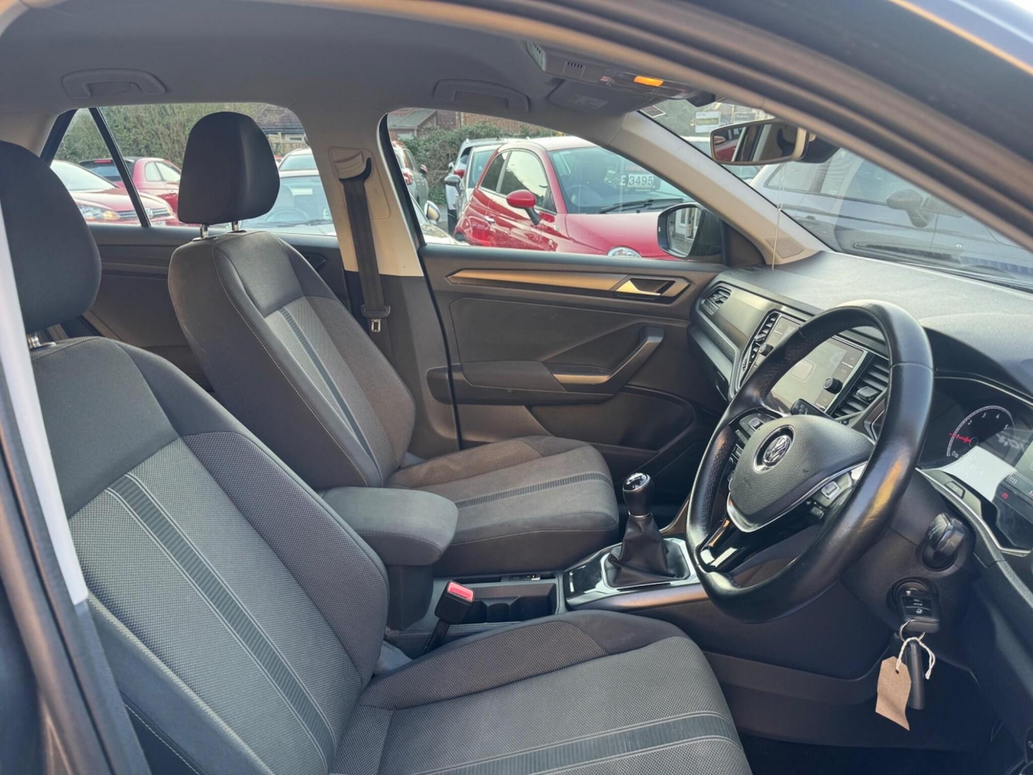 Used Volkswagen T-Roc 2018 for sale - 77959101: Photo 15