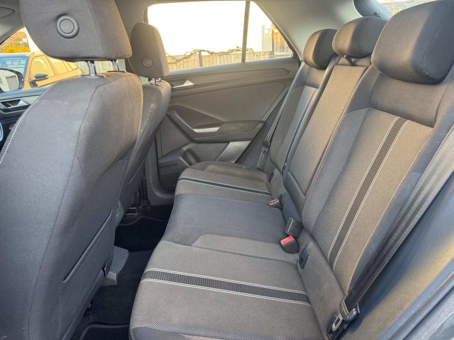 Used Volkswagen T-Roc 2018 for sale - 77959101: Photo 16