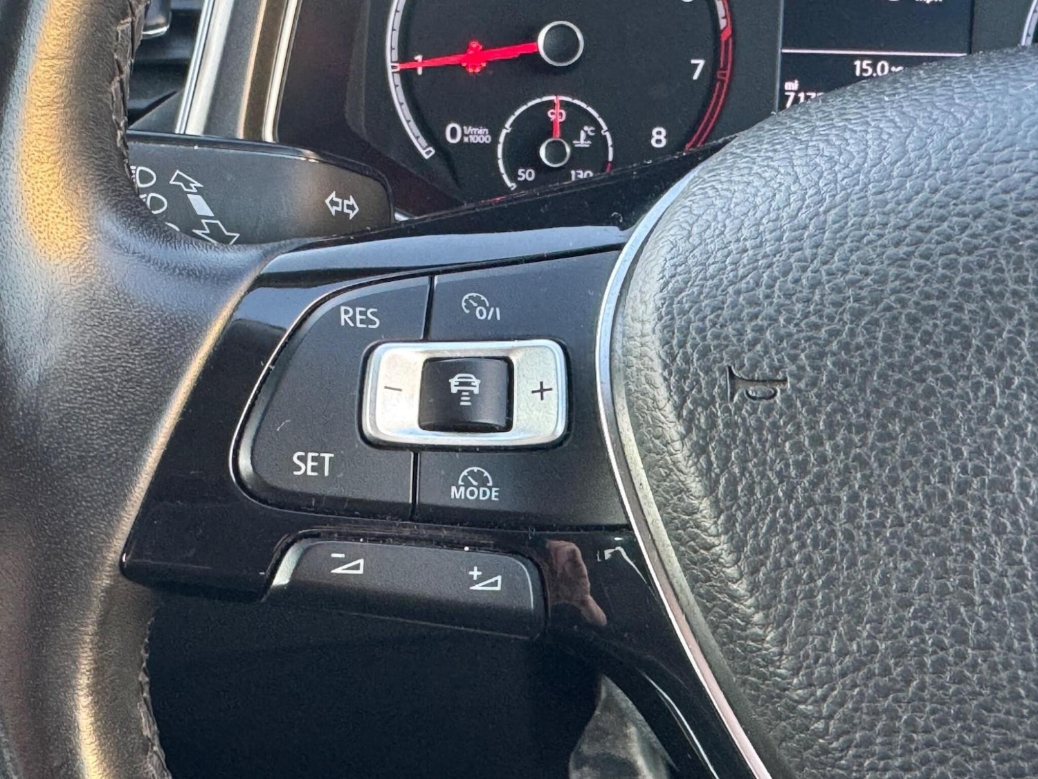 Used Volkswagen T-Roc 2018 for sale - 77959101: Photo 18