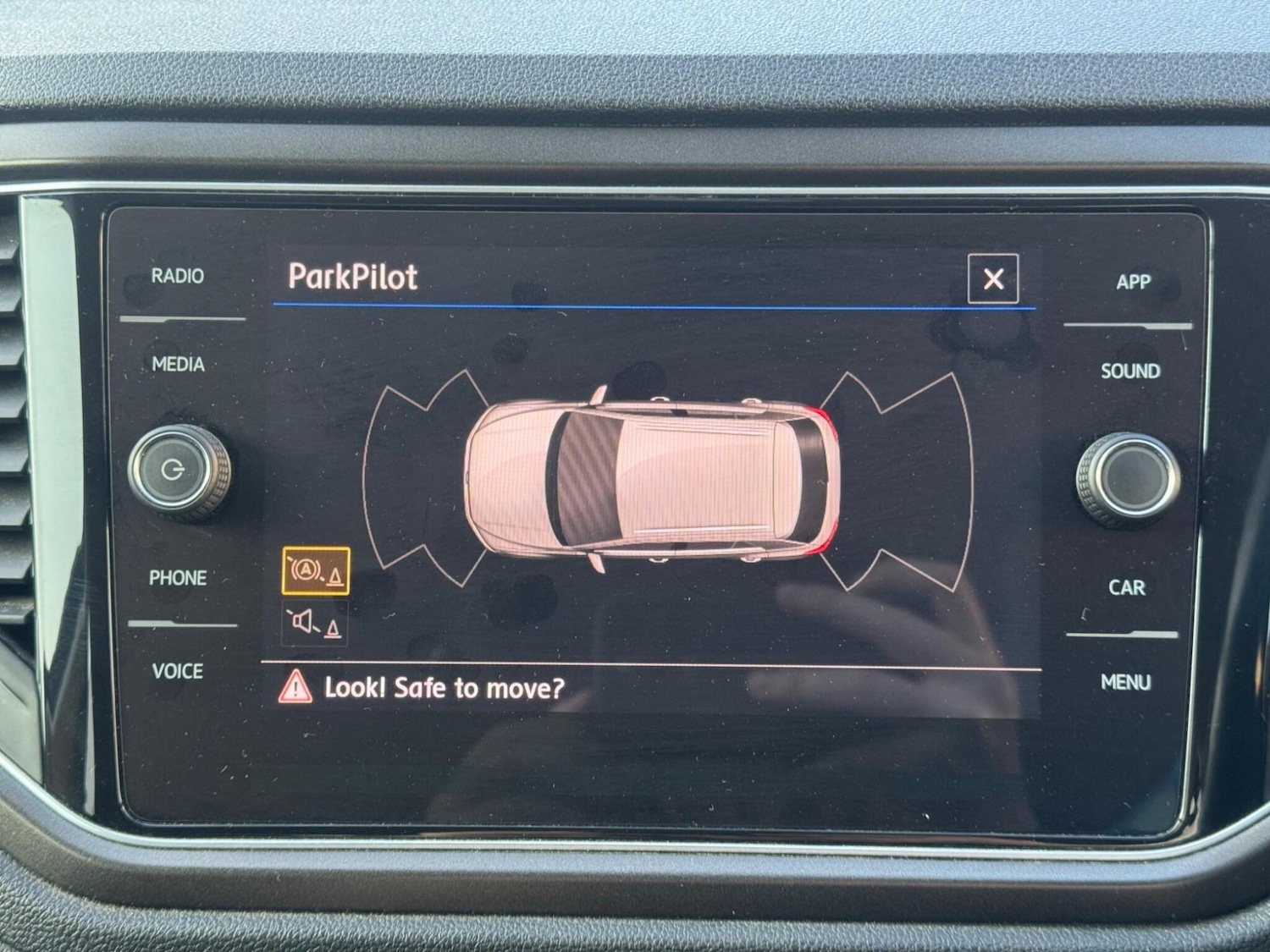 Used Volkswagen T-Roc 2018 for sale - 77959101: Photo 30