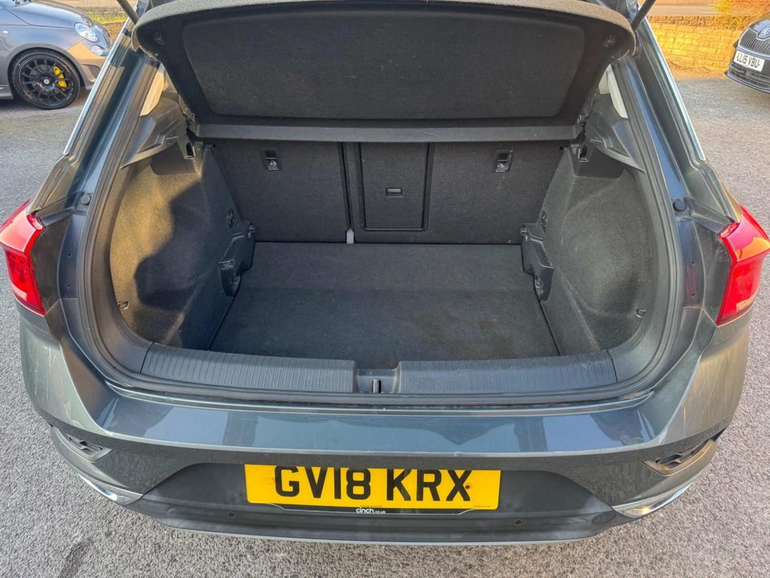 Used Volkswagen T-Roc 2018 for sale - 77959101: Photo 33