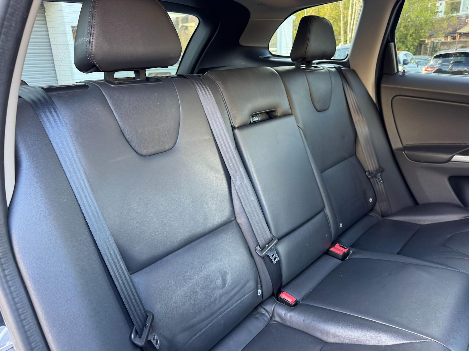 Used Volvo XC60 2015 for sale - 76739197: Photo 19