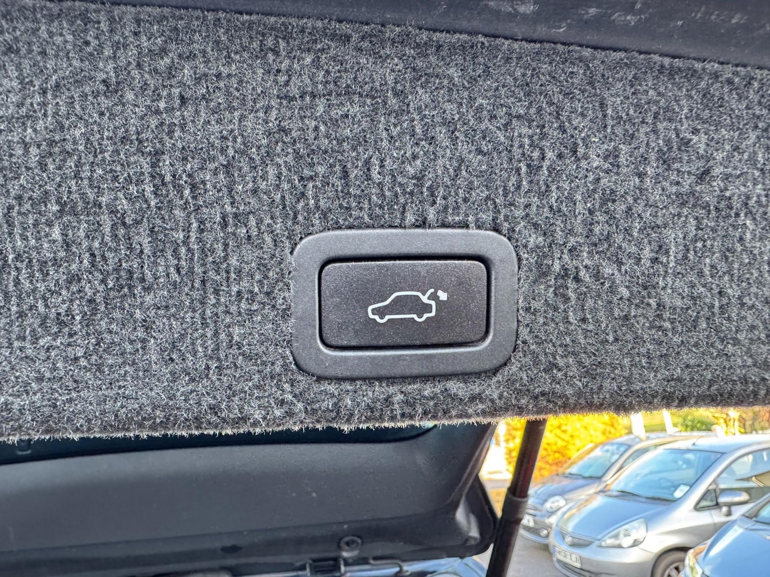 Used Volvo XC60 2015 for sale - 76739197: Photo 23