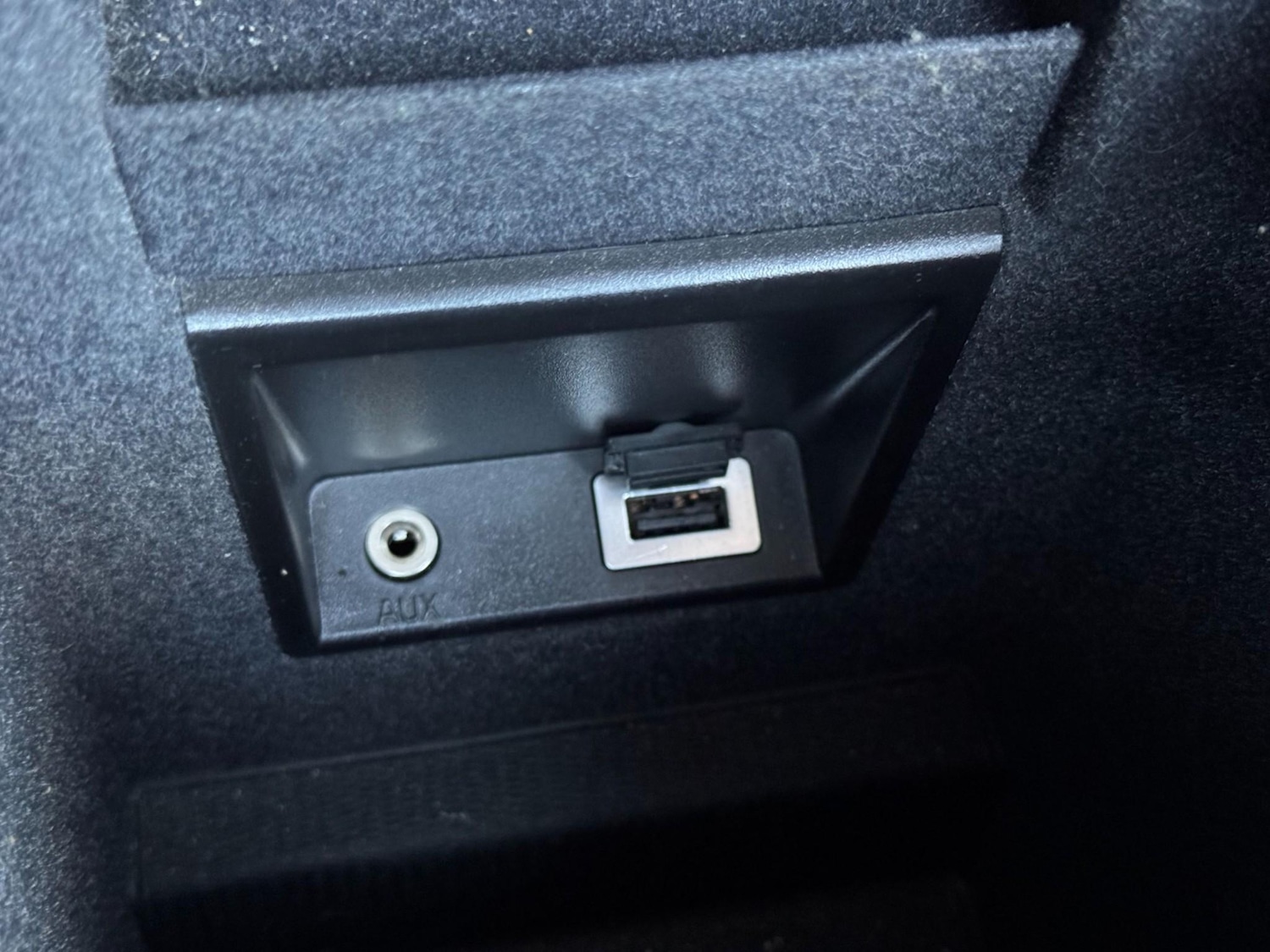 Used Volvo XC60 2015 for sale - 76739197: Photo 43