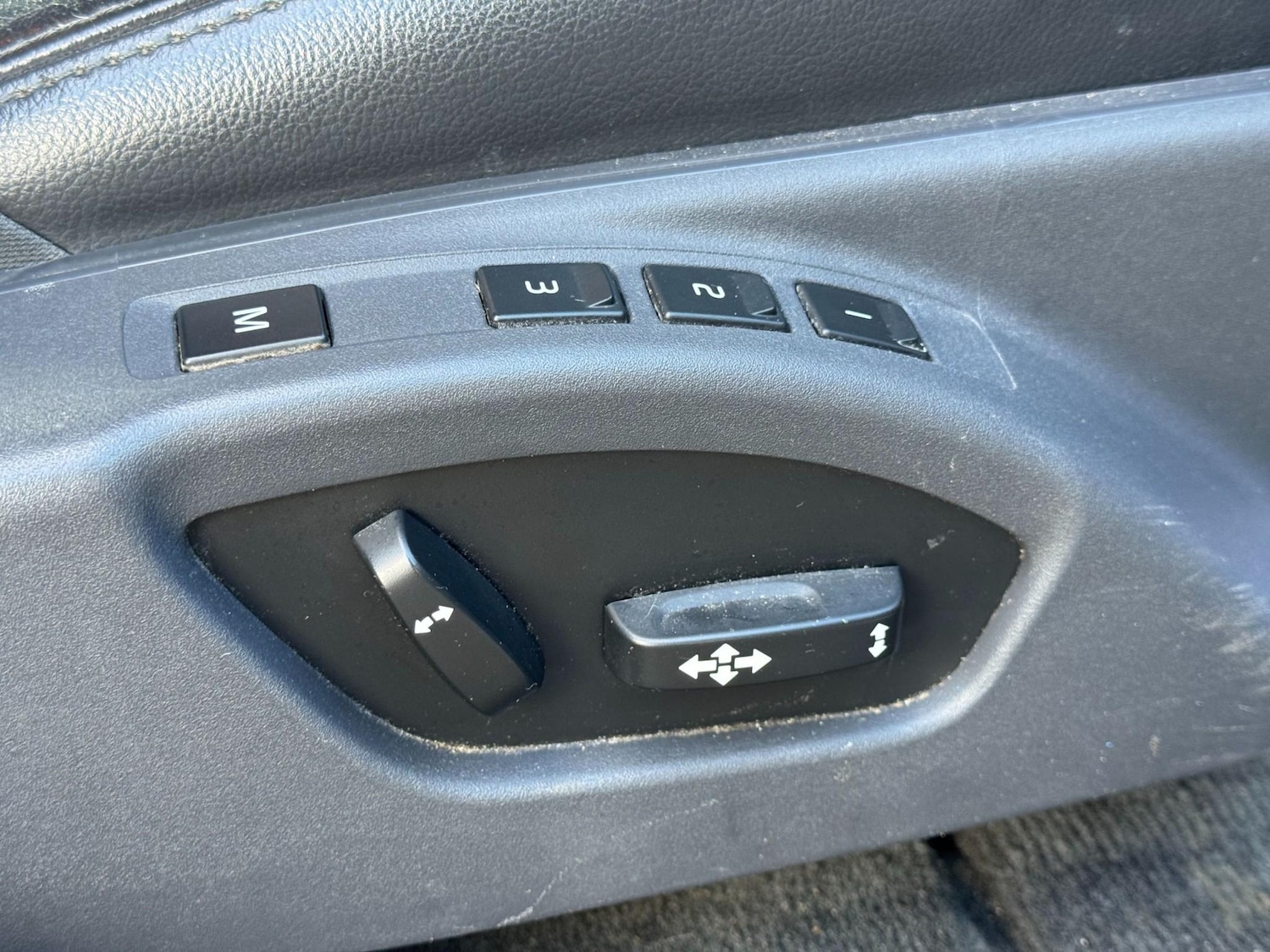 Used Volvo XC60 2015 for sale - 76739197: Photo 51