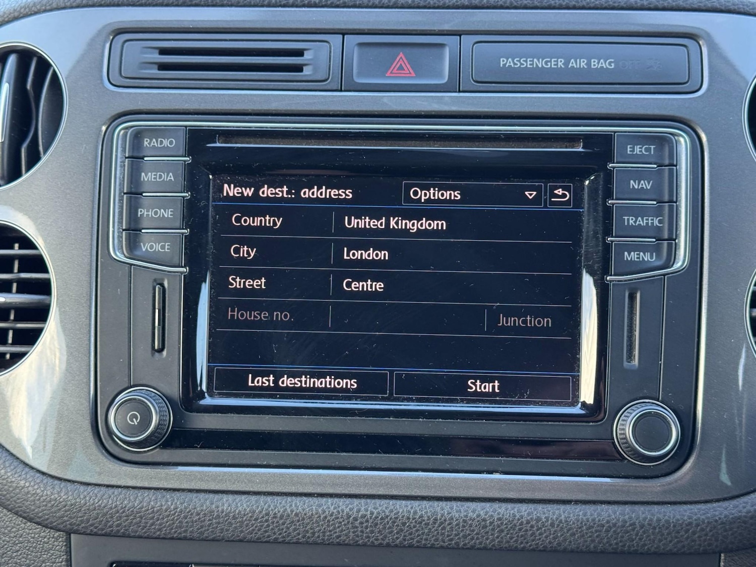 Used Volkswagen Tiguan 2015 for sale - 76739198: Photo 34