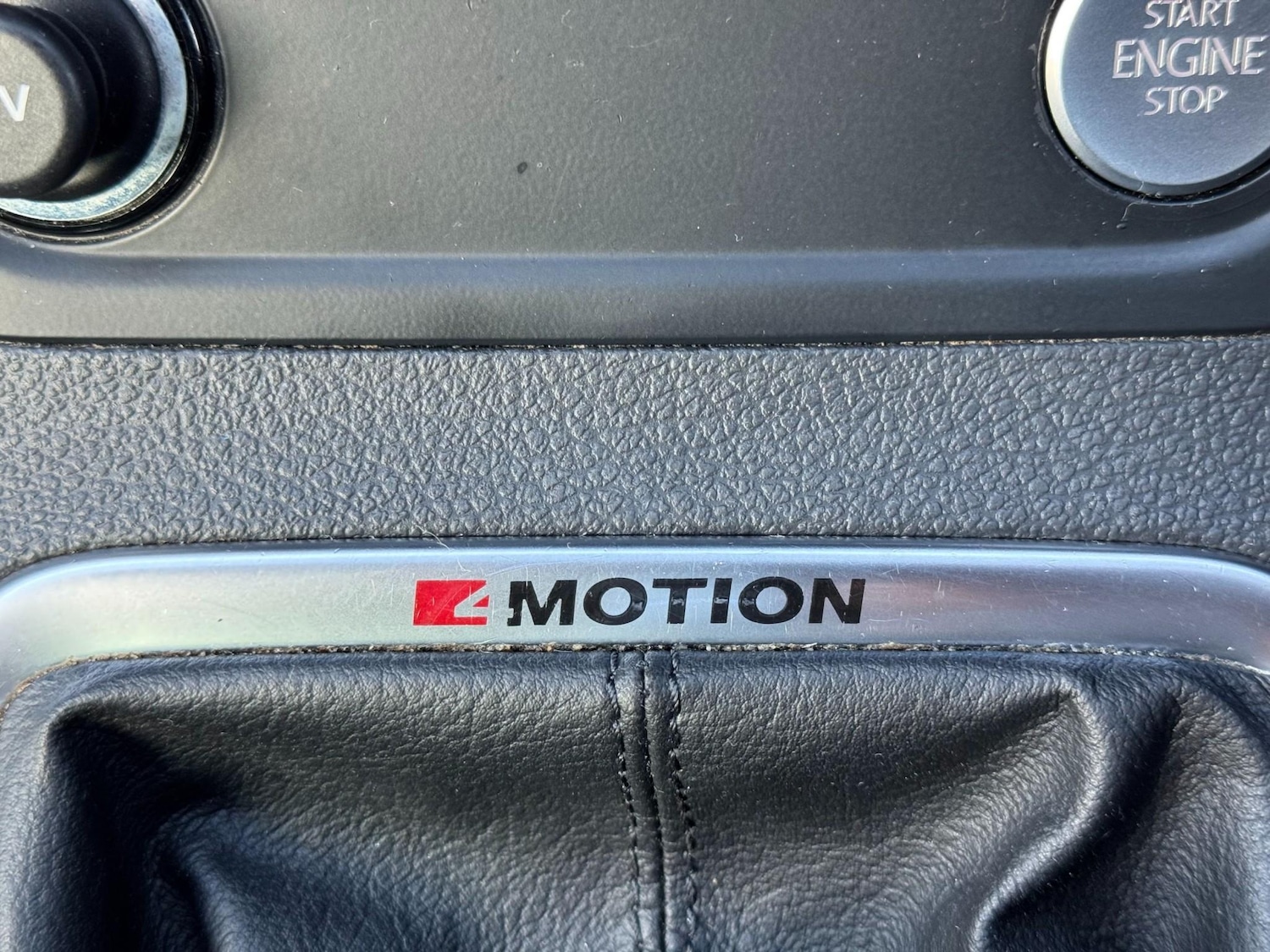 Used Volkswagen Tiguan 2015 for sale - 76739198: Photo 43