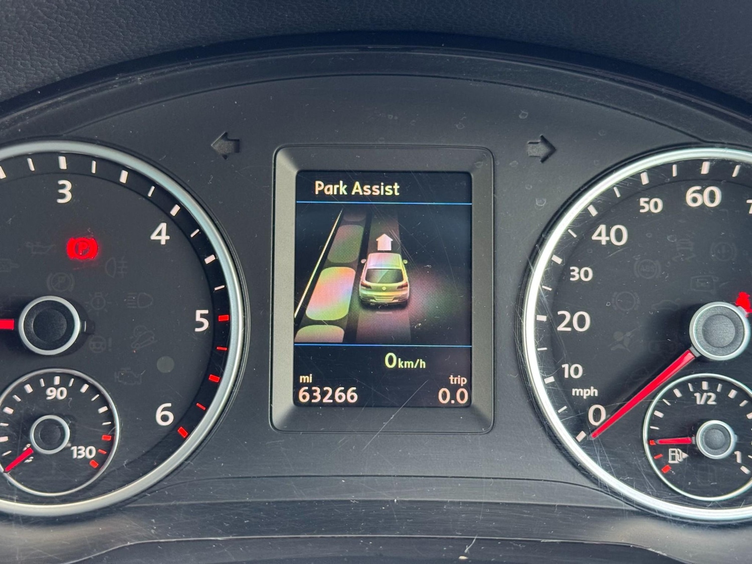 Used Volkswagen Tiguan 2015 for sale - 76739198: Photo 44