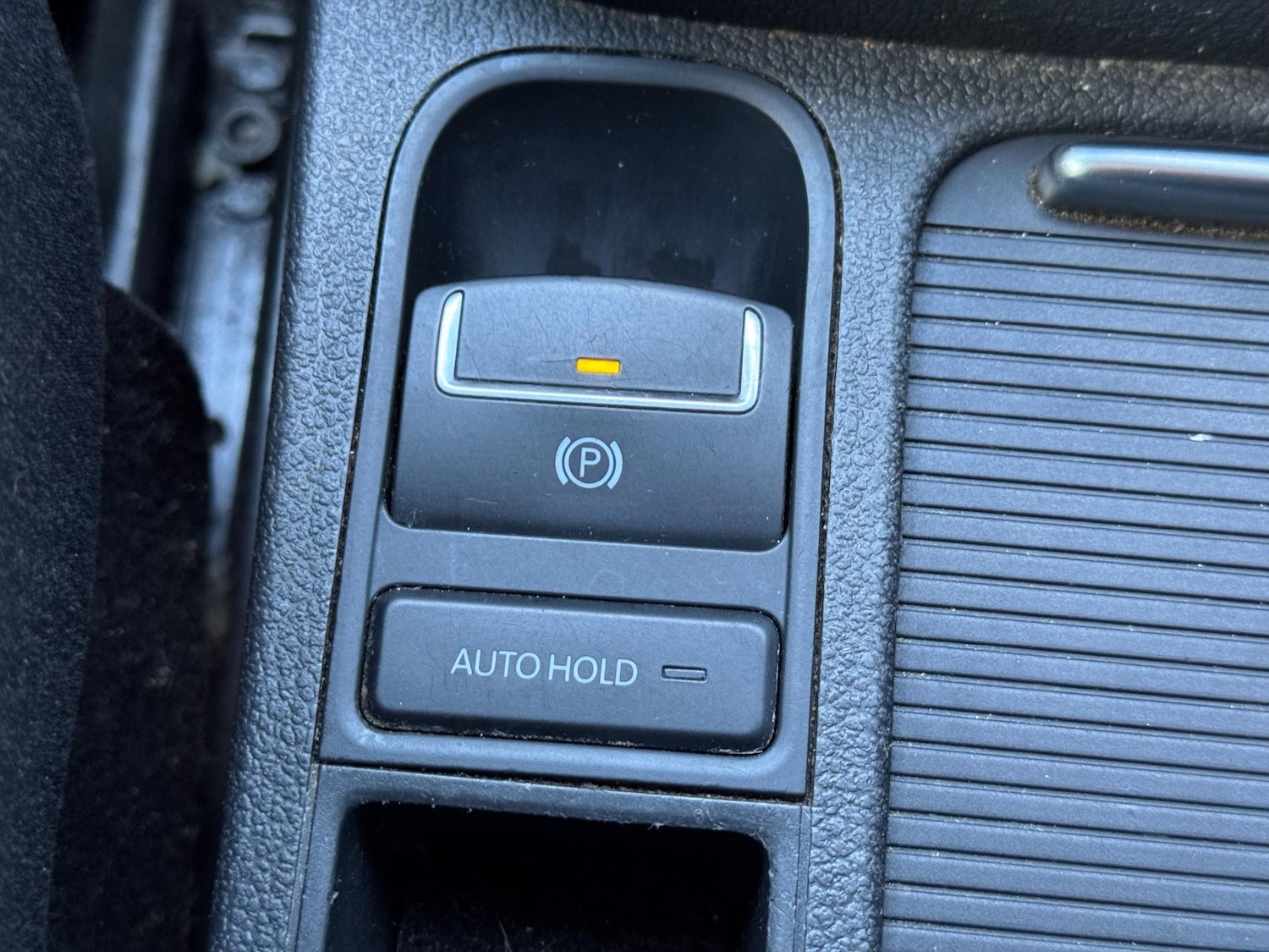 Used Volkswagen Tiguan 2015 for sale - 76739198: Photo 46