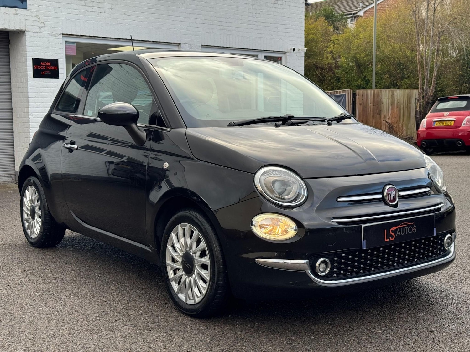 Used Fiat 500 2018 for sale - 77226237: Photo 2