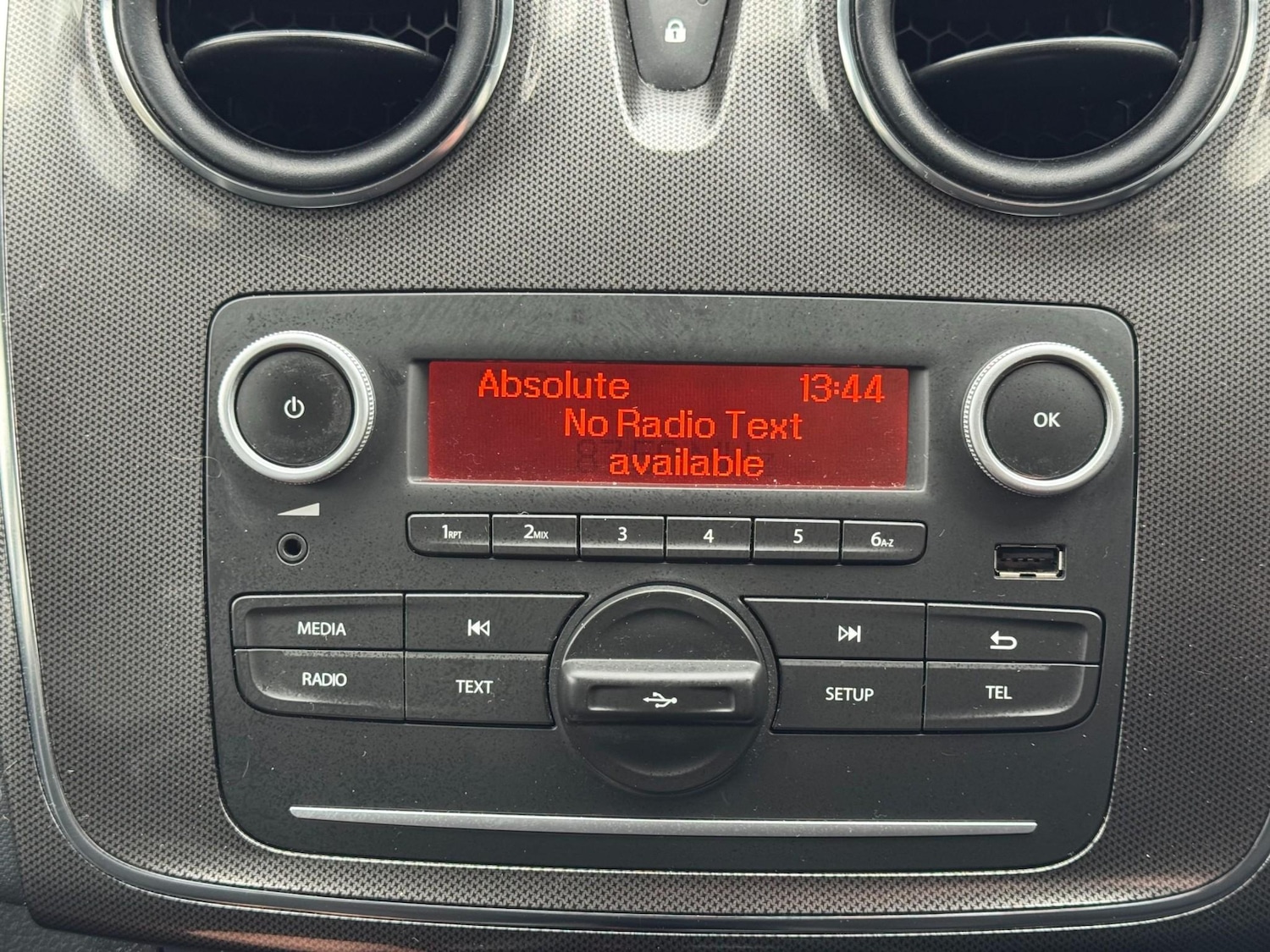 Used Dacia Sandero Stepway 2017 for sale - 77152406: Photo 26