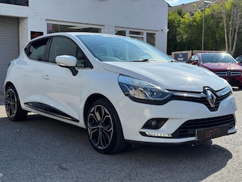 Used Renault Clio 2019 for sale - 75671360: Photo