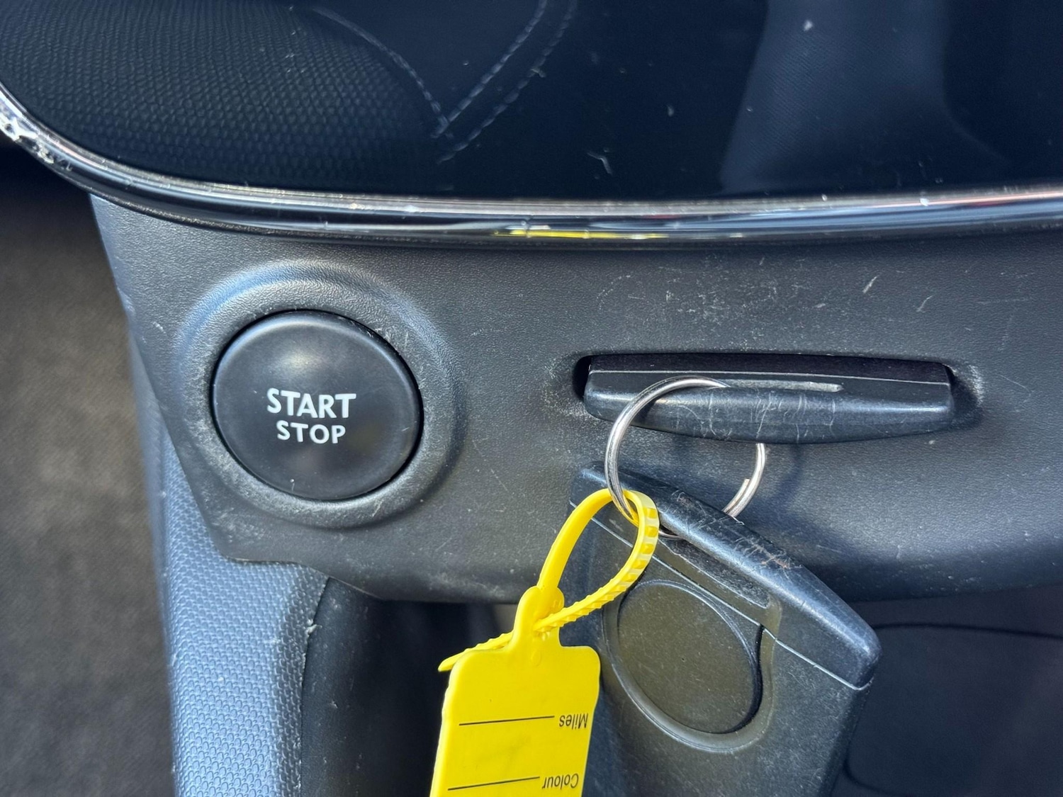 Used Renault Clio 2014 for sale - 76372166: Photo 34