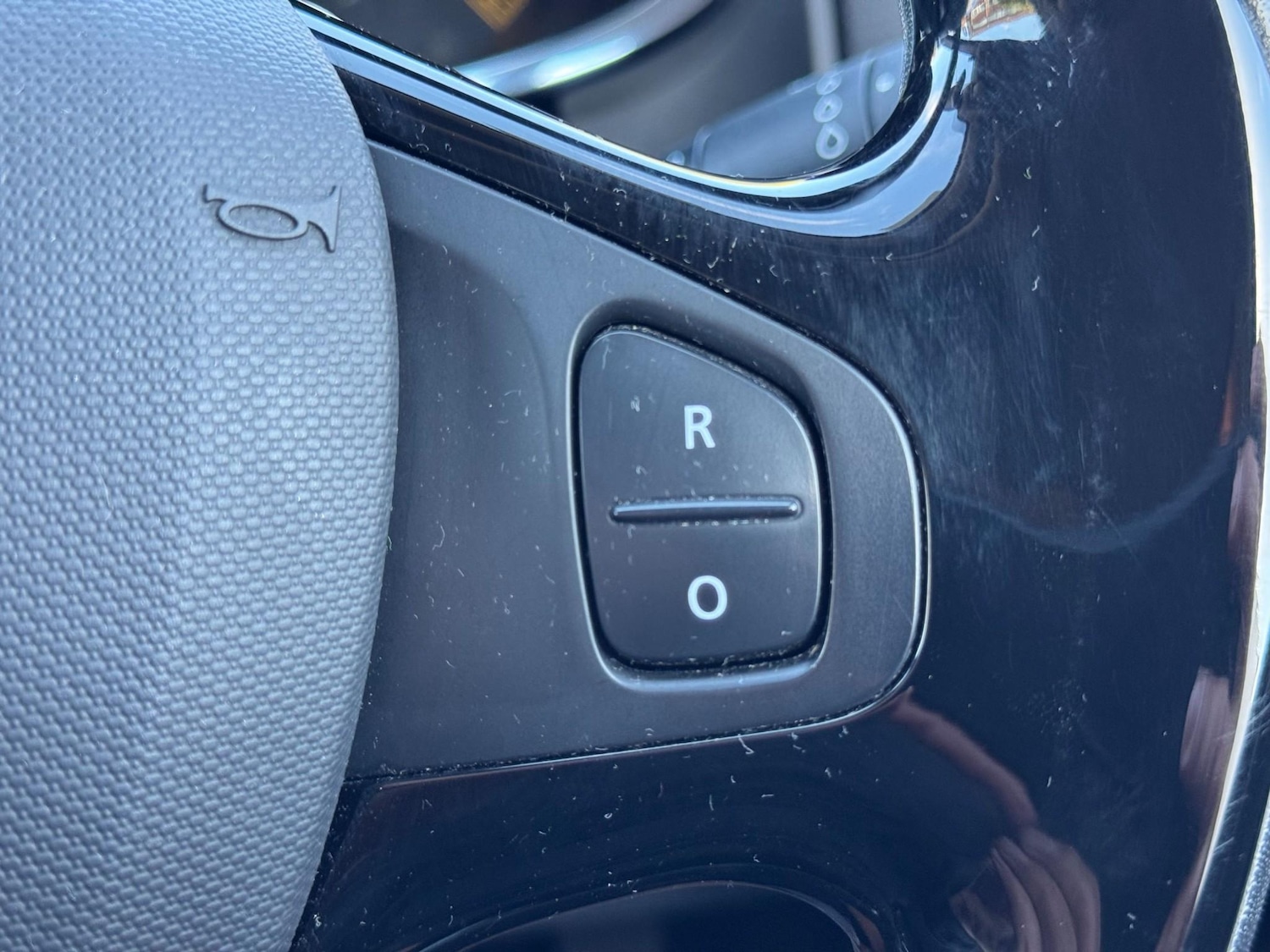 Used Renault Clio 2014 for sale - 76372166: Photo 38